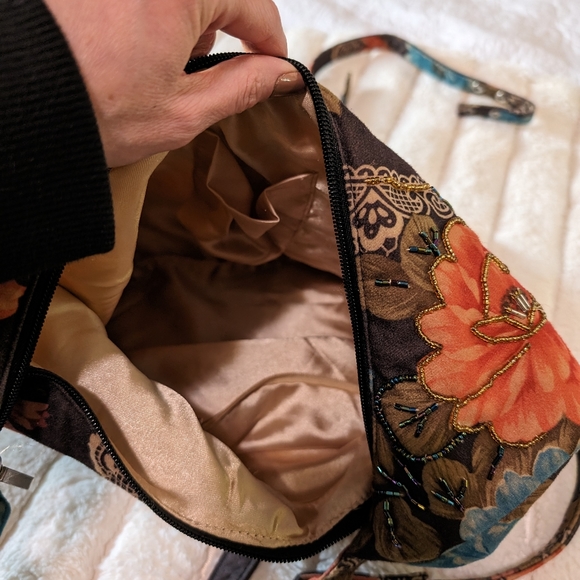 Leko London Beaded Floral Hobo Bag - Picture 8 of 11